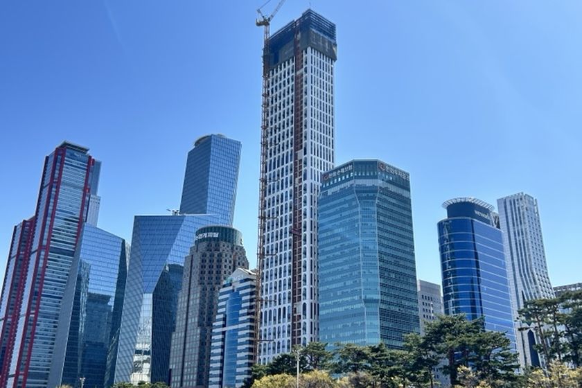 출근길에 보이는 여의도 전경
